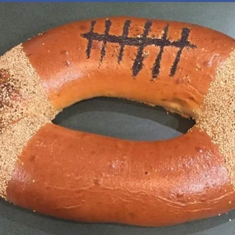 JeJoJo bagels close-up